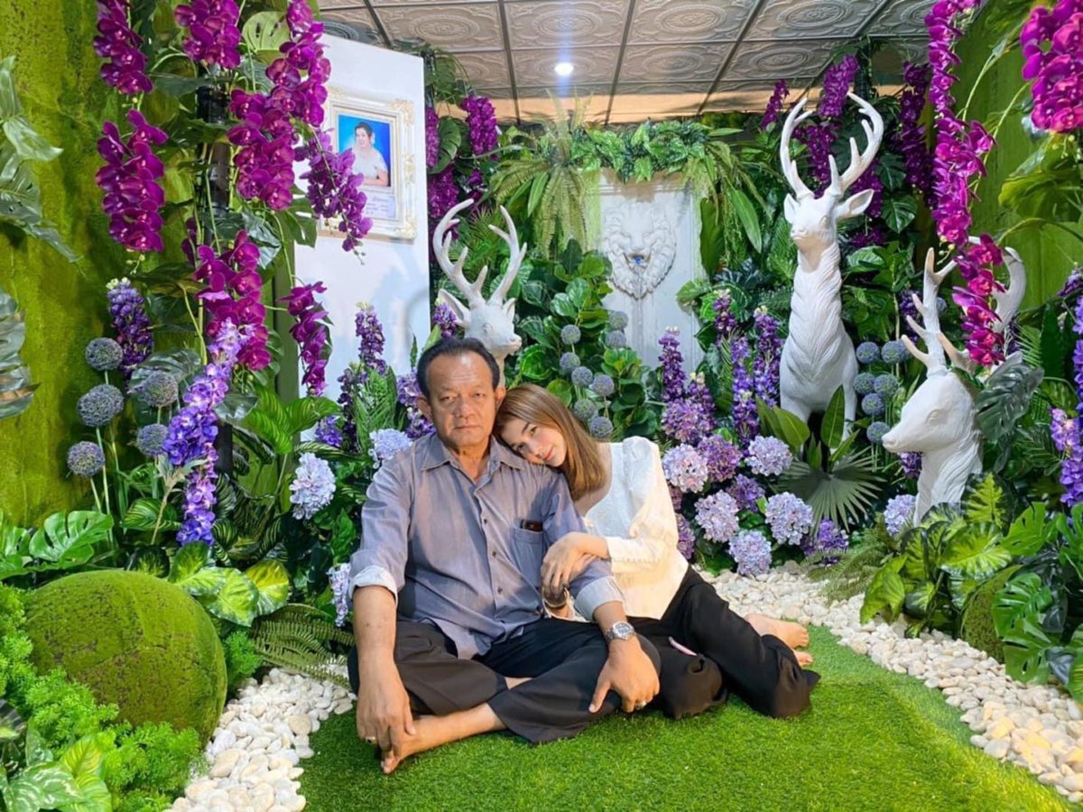 สวนงานศพ ดอกไม้งานศพ รับจัดงานศพ